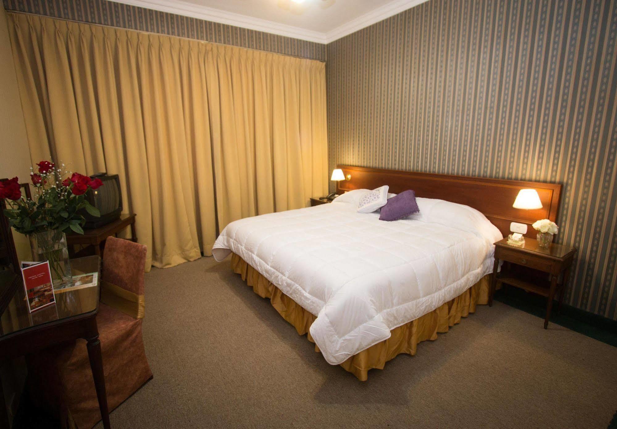 Hotel Regis Orho Buenos Aires Exteriér fotografie